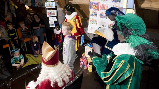 111126-SintInWoerden-008